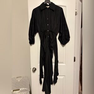 Entro Black Collared Dress